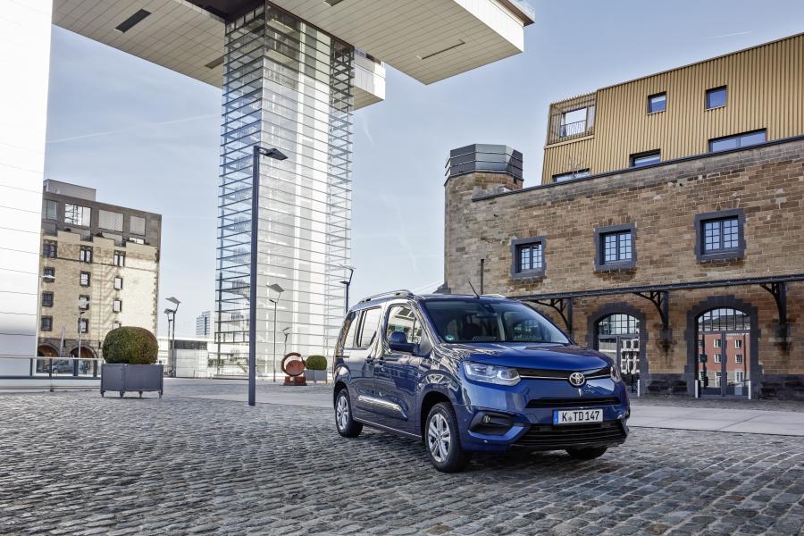  Toyota ProAce City Verso 2019 года  (EU) (фото 33 из 45)